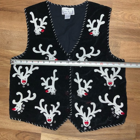 Vintage Sara Studio Reindeer vest Black Velvet Size L - Picture 3 of 4